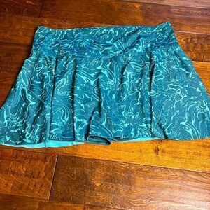Athleta Teal/Turquoise Printed Ace Tennis Skirt, size 2X!